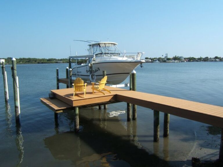 Wood Dock, Boat Lift - Charleston Dock Doctors LLC